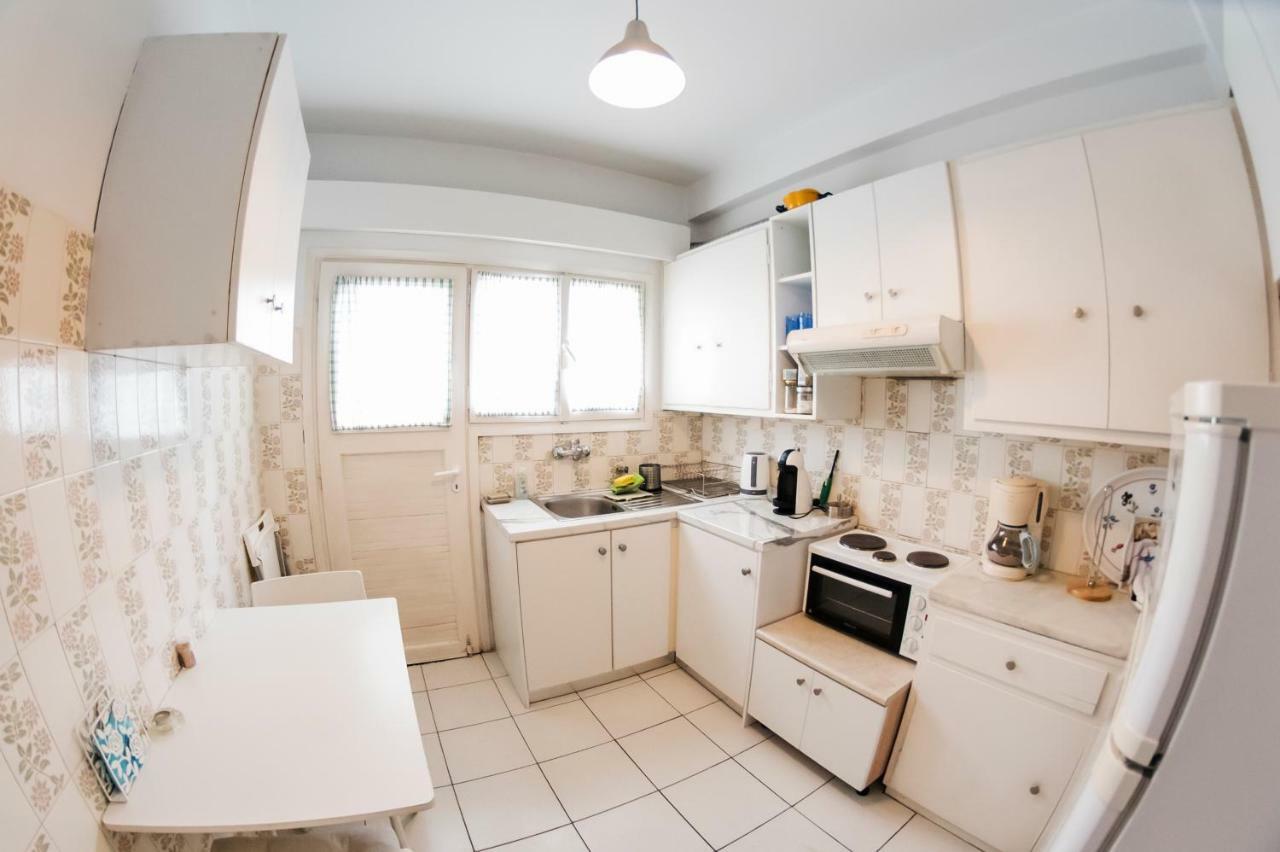 Flisvos Seafront-Marina Apartment Athen Eksteriør bilde