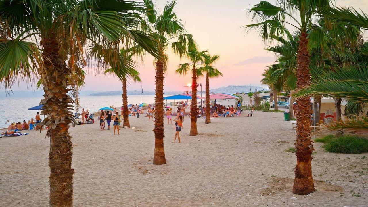 Flisvos Seafront-Marina Apartment Athen Eksteriør bilde